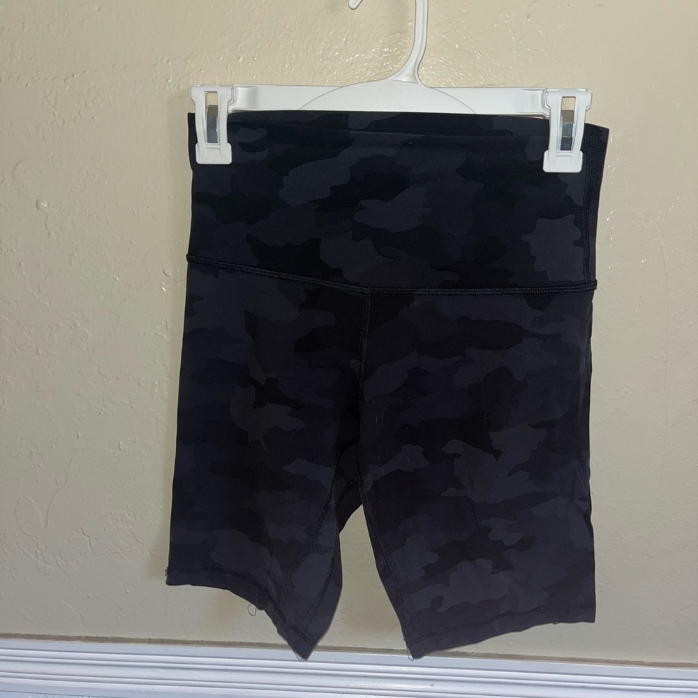Lululemon Align 8in Shorts